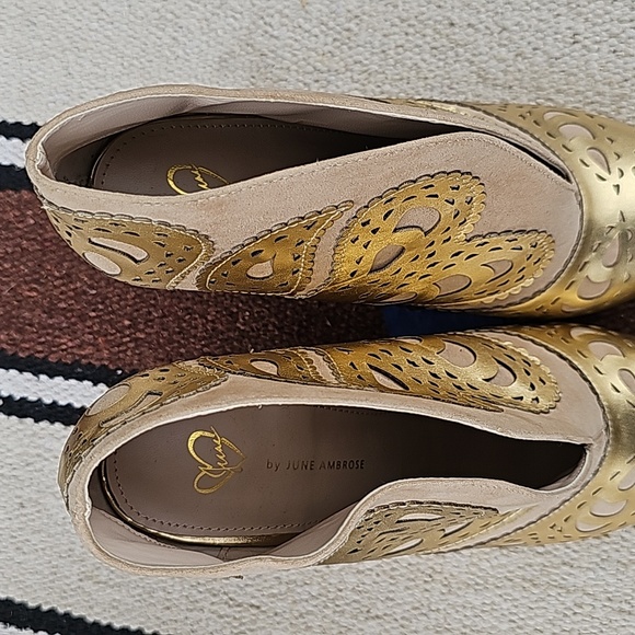 June by June Ambrose - Picture 3 of 4